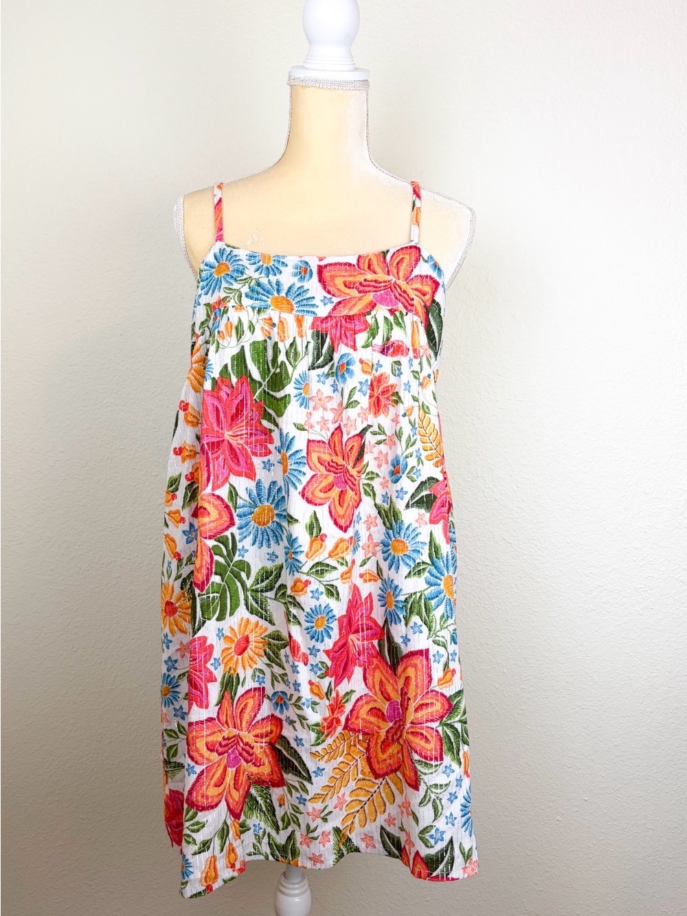 NWT | En Crème Floral Shift Dress